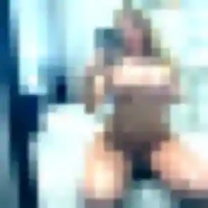 Sexy Lilou, 28 ans à Brétigny-sur-Orge - voir sa photo