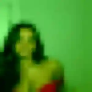Amara, femme de 24 ans cherche plan cul à Breuil-Bois-Robert