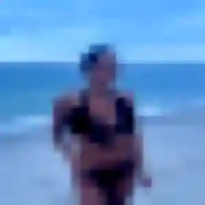 Charmante Ayélé, 44 ans à Bréxent-Énocq - voir sa photo