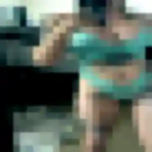 Photo privée de Céline, 32 ans à Bréxent-Énocq - plan discret