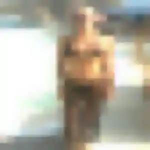 Rencontre Codou, 23 ans à Brioux-sur-Boutonne en privé