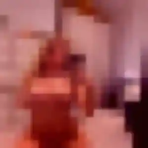 Farida, 40 ans, disponible à Broût-Vernet pour une rencontre coquine