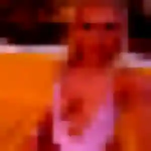 Sexy Amenan, 25 ans à Brouzet-lès-Alès - voir sa photo