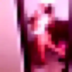 Modupe, 23 ans, connectée à Bruay-la-Buissière pour une rencontre coquine