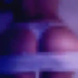 Assétou, femme de 31 ans veut plan cul à Brux