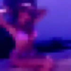 Rejoins Brigitte, 35 ans à Bury gratuitement