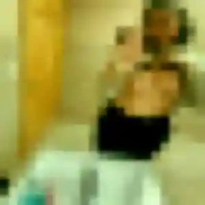 Djénéba, 33 ans, en ligne à Cabariot pour un plan cul