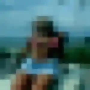 Photo exclusive de Hélène, 41 ans à Cabrières-d'Avignon - plan discret