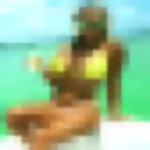 Bernadette, 36 ans, connectée à Canals pour une rencontre coquine
