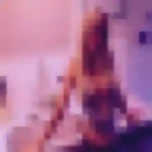 Photo de Inès à Cannes-et-Clairan (28 ans) - plan cul anonyme