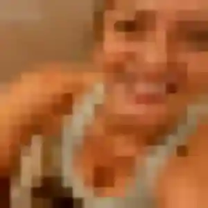Lina, 32 ans, disponible à Castelnau-de-Lévis pour un plan cul