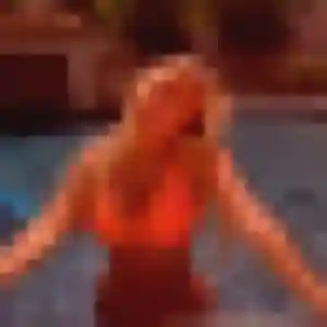 Aida, 27 ans, connectée à Celle-Lévescault pour un plan cul