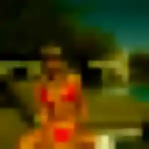 Photo de Aya à Cézy (25 ans) - plan cul gratuit