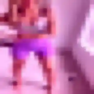 Profil de Axelle à Chalamont (38 ans) - plan cul sans inscription