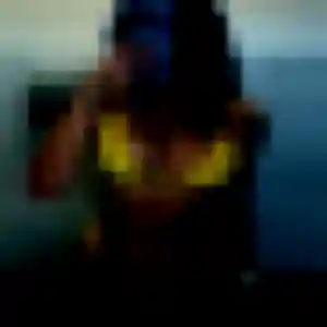 Xénia (38 ans) à Champagne propose un plan cul ce soir