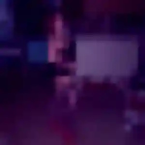 Contacte Djeneba, 29 ans à Champigny en privé