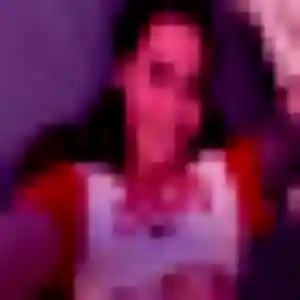 Contacte Ablavi, 22 ans à Champlay en privé