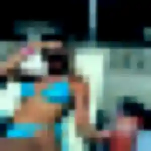 Contacte Téning, 41 ans à Charpont en privé