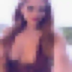 plan cul à Charrin : photo de Aida, 22 ans - inscription gratuite