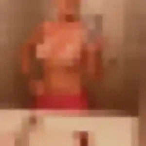 Photo privée de Charline, 41 ans à Château-Garnier - rencontre sans lendemain