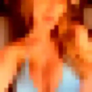 Photo de Efua à Châteaubourg (25 ans) - plan cul gratuit
