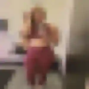 Korotoumou, femme de 23 ans veut plan cul à Châteauneuf-du-Pape