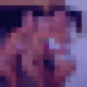 Rencontre Ebele, 23 ans à Châteauneuf-les-Martigues en privé