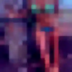 Rejoins Njeri, 45 ans à Châteauneuf-les-Martigues en privé