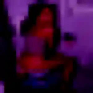 Mbène, fille de 34 ans cherche plan cul à Châteauroux-les-Alpes