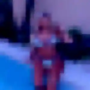 Photo privée de Olufunmi, 26 ans à Châtillon-Saint-Jean - rencontre sans lendemain