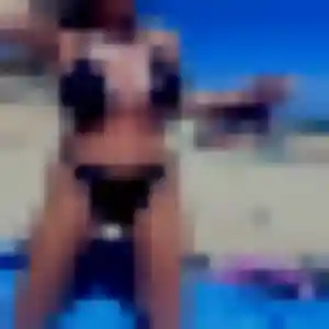 Gnilane, fille de 29 ans veut plan cul à Châtillon-sur-Colmont