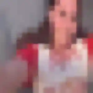 Photo sexy de Léonie, 30 ans à Châtillon-sur-Loire - plan discret