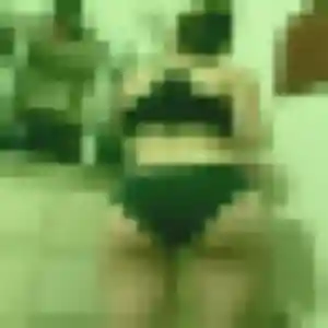 Kumba, 22 ans, dispo pour plan cul à Chaussan