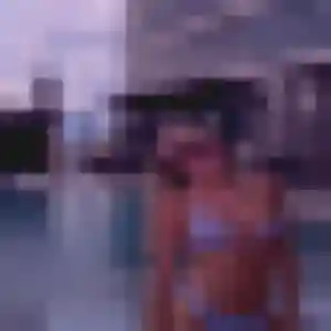 Henriette, 22 ans, dispo pour plan cul à Chavannes-sur-Reyssouze