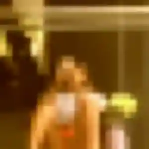 Malika, 37 ans, connectée à Chaville pour une rencontre coquine