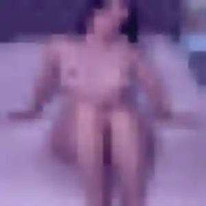 Pénélope (28 ans) à Cheminon propose une rencontre ce soir