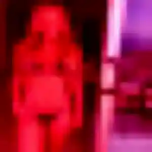 Eugénie, femme de 35 ans propose plan cul à Claira