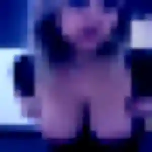 Adjoavi, 27 ans, en ligne à Clairoix pour une rencontre coquine