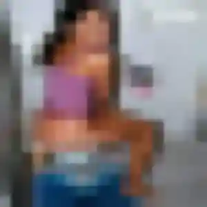 Akissi, 26 ans, disponible à Compertrix pour une rencontre coquine