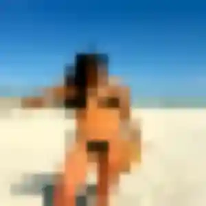 Photo privée de Wivine, 24 ans à Cornier - plan discret