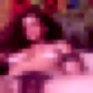 Cassandra (36 ans) à Coulombiers propose une rencontre rapidement