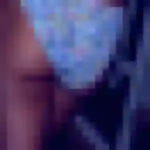 Adeola, 28 ans, connectée à Courbeveille pour un plan cul