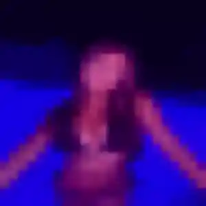 Oluchi, femme de 33 ans propose plan cul à Courpalay