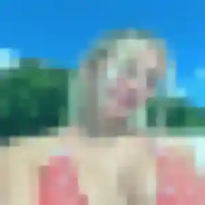 Laura, 22 ans, dispo pour plan cul à Cours-de-Pile