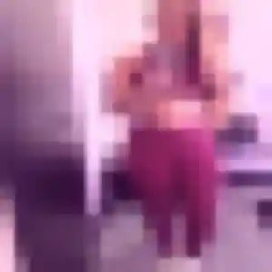 Louna, fille de 26 ans propose plan cul à Couville
