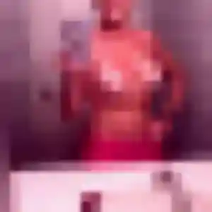 Sexy Émeline, 32 ans à Crampagna - la contacter