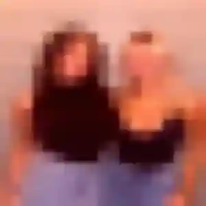 Uchenna, 25 ans, disponible à Craponne-sur-Arzon pour une rencontre coquine