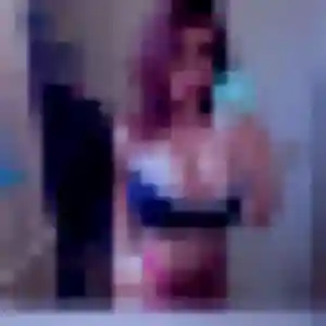Jolie Oumy, 43 ans à Créon - la contacter