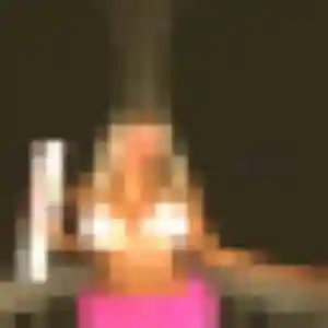 Photo exclusive de Xénia, 40 ans à Cresserons - rencontre sans lendemain