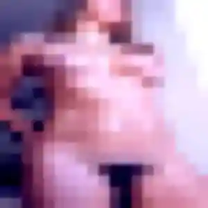 Sexy Eugénie, 24 ans à Creysse - voir sa photo